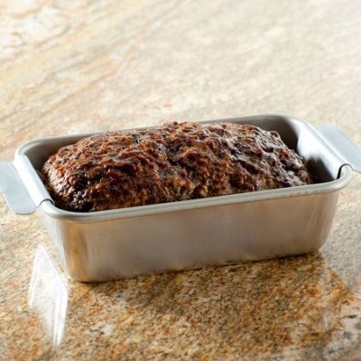 Walmart – Nordic Ware Meat Loaf Pan with Lifting Trivet Only $11.89 (Reg $14.60) + Free Store Pickup