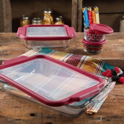 Walmart – The Pioneer Woman Flea Market 8-Piece Glass Bake and Store Decorated Set Only $17.88 (Reg $29.64) + Free Store Pickup