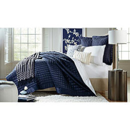 Sears – Grand Resort Hotel Quilt – Dark Navy Only $43.97 – $47.97 (Reg $69.99 – $79.99) + Free Shipping