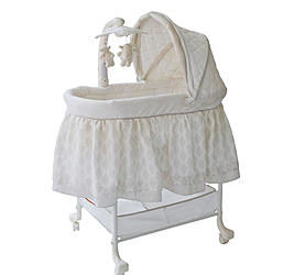 Sears – Delta Children Gliding Bassinet Only $69.99 (Reg $99.99) + Free Store Pickup