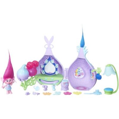 Walmart – DreamWorks Trolls Poppy’s Stylin’ Pod Only $15.75 (Reg $19.88) + Free Store Pickup