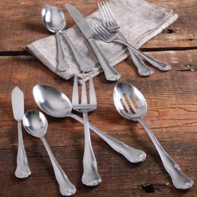 Walmart – The Pioneer Woman Alex Marie 45-Piece Stainless Steel Flatware Set with Decorative Butterfly Only $49.97 (Reg $112.04) + Free 2-Day Shipping