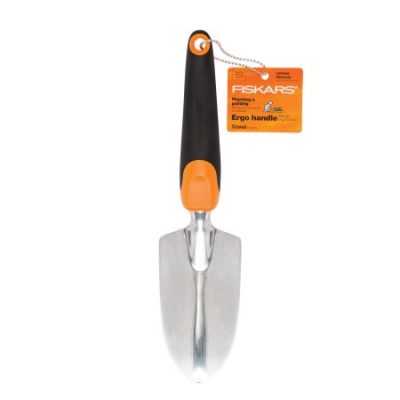 Walmart – Fiskars Ergo Trowel Only $4.69 (Reg $6.97) + Free Store Pickup