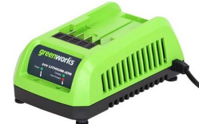 Walmart – Greenworks 24V Lithium Ion Battery Charger 29862 Only $24.00 (Reg $26.36) + Free Store Pickup