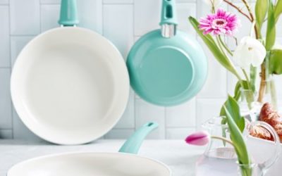 Walmart – GreenLife Soft Grip Absolutely Toxin-Free 3-Piece Healthy Ceramic Non-Stick Frypan Set, Turquoise Only $29.99 (Reg $49.99) + Free Store Pickup