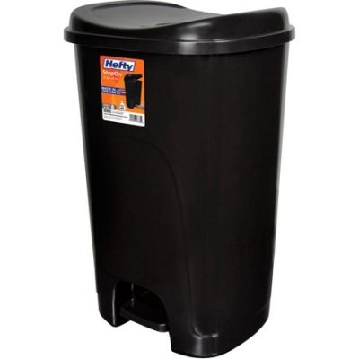 Walmart – Hefty Step-On 13-Gallon Trash Can, Black Only $13.02 (Reg $16.99) + Free Store Pickup