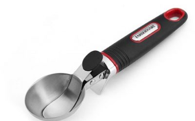 Walmart – Farberware Soft Grip 3 Red and Black Push Button Ice Cream Scoop Only $10.00 (Reg $18.55) + Free Store Pickup