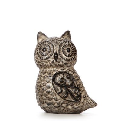 Walmart – Hosley Elegant Expressions Tabletop Resin Owl, Small Only $5.77 (Reg $7.99) + Free Store Pickup