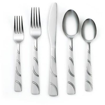 Walmart – Corelle Coordinates Darcy Frost 20pc Flatware Set Only $22.14 (Reg $31.00) + Free Store Pickup