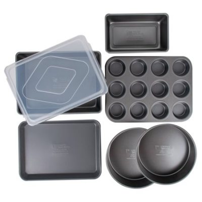 Walmart – Signature 7 Piece Nonstick Bakeware Set Only $15.88 (Reg $39.55) + Free Store Pickup