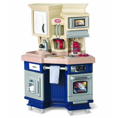 Walmart – Little Tikes Super Chef Kitchen with 13-piece Accessory Set Only $69.88 (Reg $79.95) + Free Shipping