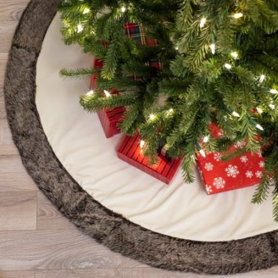 Walmart – Belham Living Velvet Faux Fur Christmas Tree Skirt Only $14.99 (Reg $54.99) + Free Store Pickup