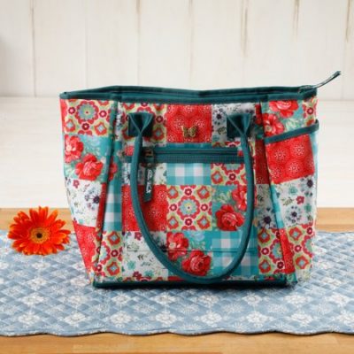 Walmart – The Pioneer Woman Patchwork Lunch Tote w/ Hydration Bottle Only $13.88 (Reg $19.98) + Free Store Pickup