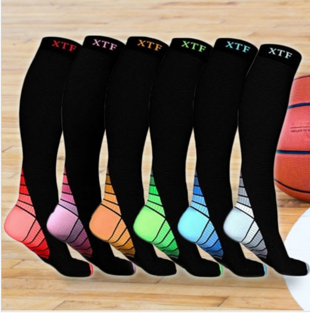 DailySale.com – 6 Pairs Of Compression Socks Unisex – Assorted Sizes Only $18, Reg $49.99 + Free Shipping!