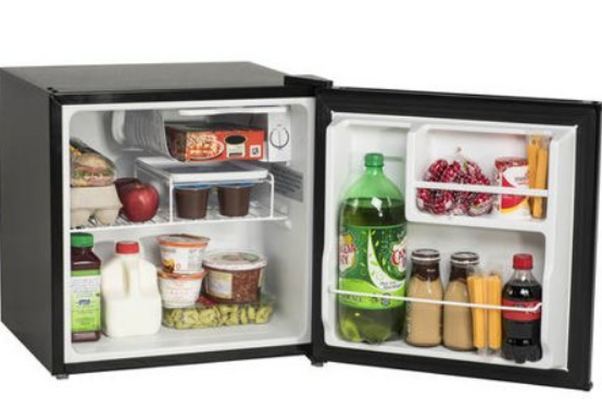 Walmart – Arctic King 1.6 Cu Ft Single Door Mini Fridge Only $79.00 (Reg $99.00) + Free Shipping