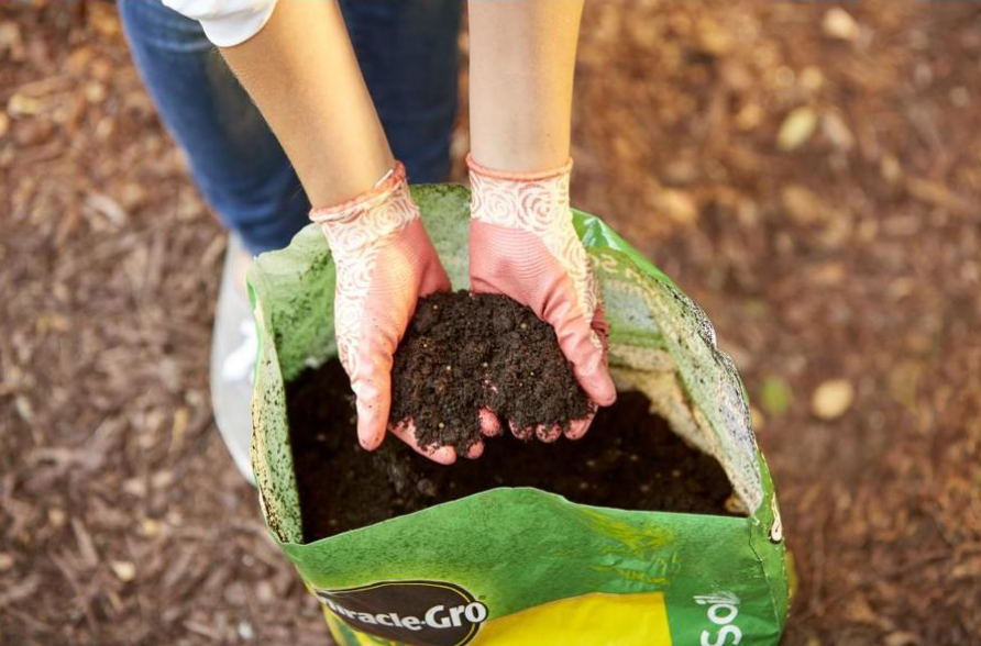 Lowe’s – Miracle Gro All Purpose Garden Soil Only $2 Per Bag + Free Store Pickup!