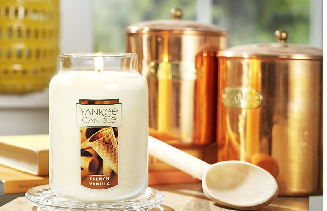 Yankee Candle Large Jar Candles Only $11.99 + Free Shipping!