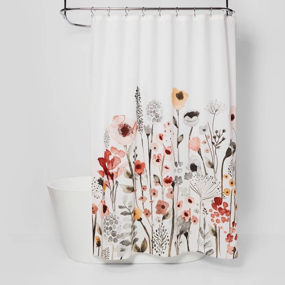 Threshold Floral Wave Shower Curtain White Only $18.00 (Reg $20.00) + Free Store Pickup at Target.com!